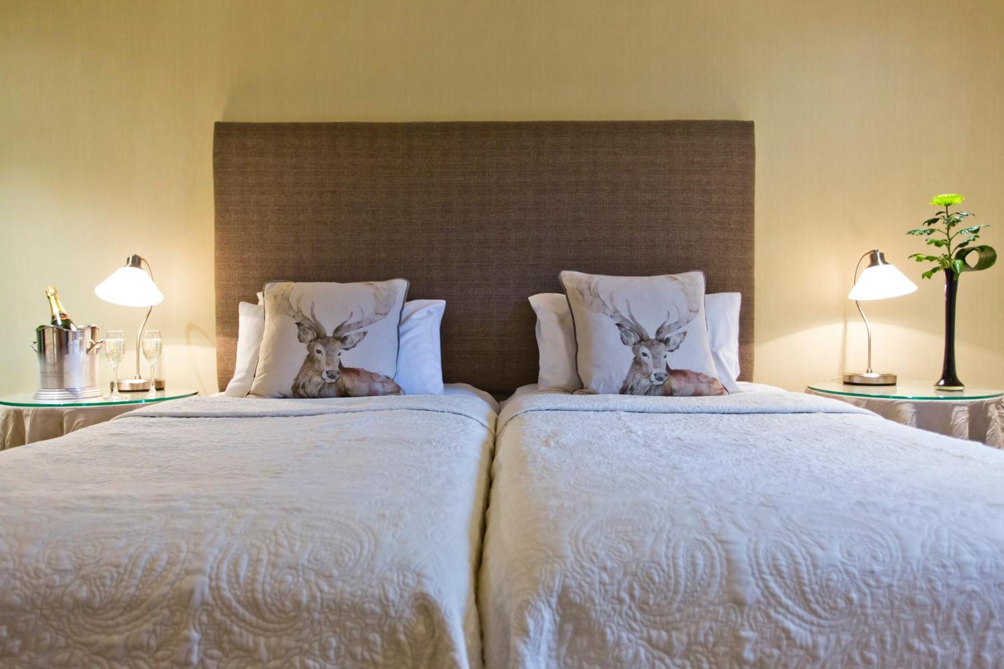 Gibbon Bridge Hotel Clitheroe Esterno foto